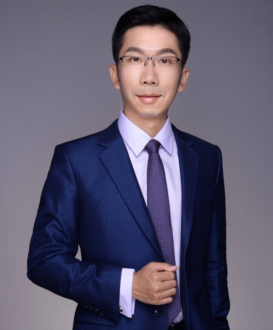 周锦弘讲师职业形象照