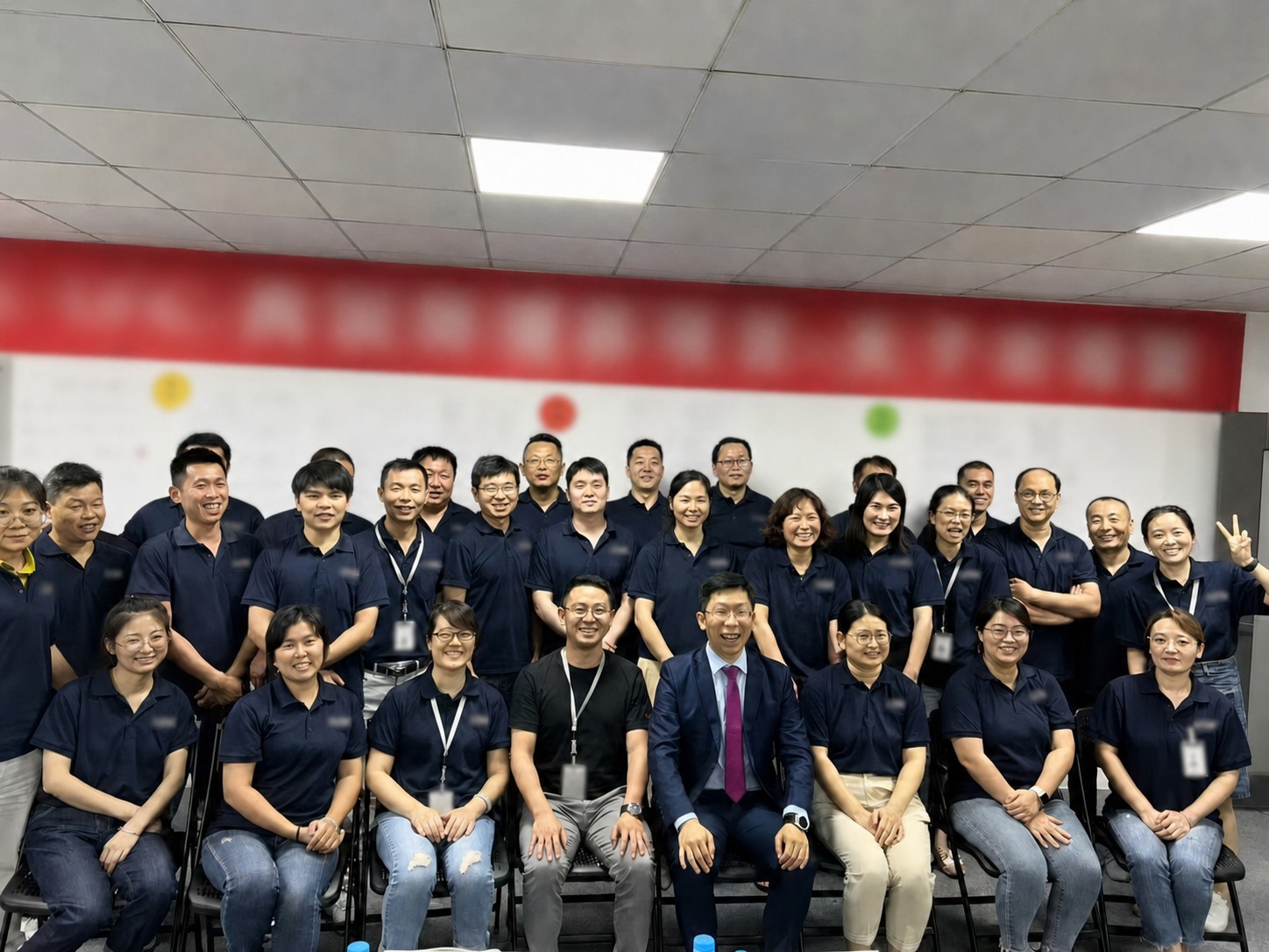 企业内训师项目完成阶段的团队合影
